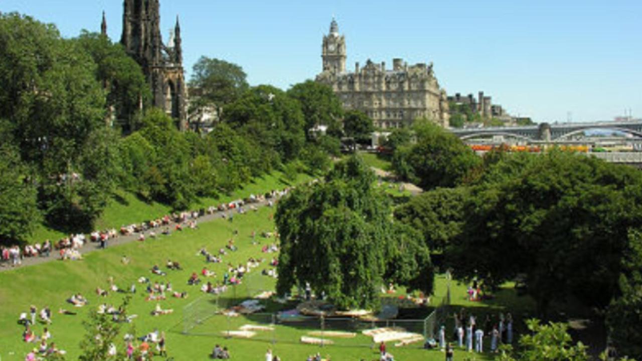 The Jeffrey Street Retreat Apartment Edinburgh Ngoại thất bức ảnh